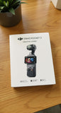 DJI Osmo Pocket 3 Creator Combo Vlogging Camera